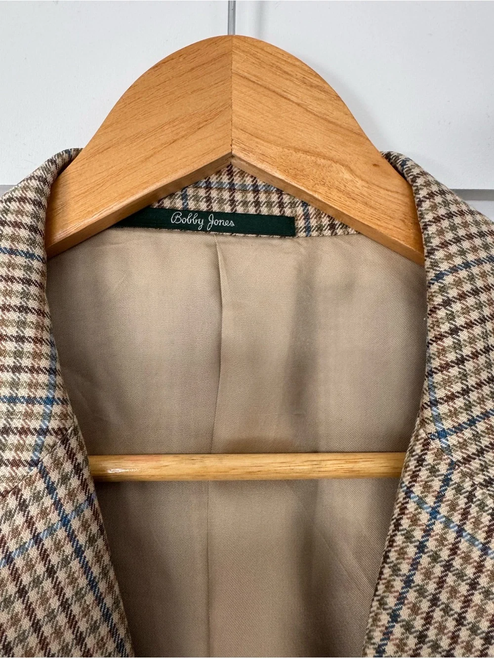 Hickey Freeman Tan & Cream Glen Plaid Sport Coat 44R